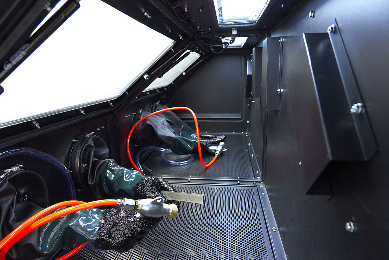 hbm-sbc-880-dubbele-straalcabine-met-2-afzuigers_23_nr9887vsBgXBjvoX8Ow