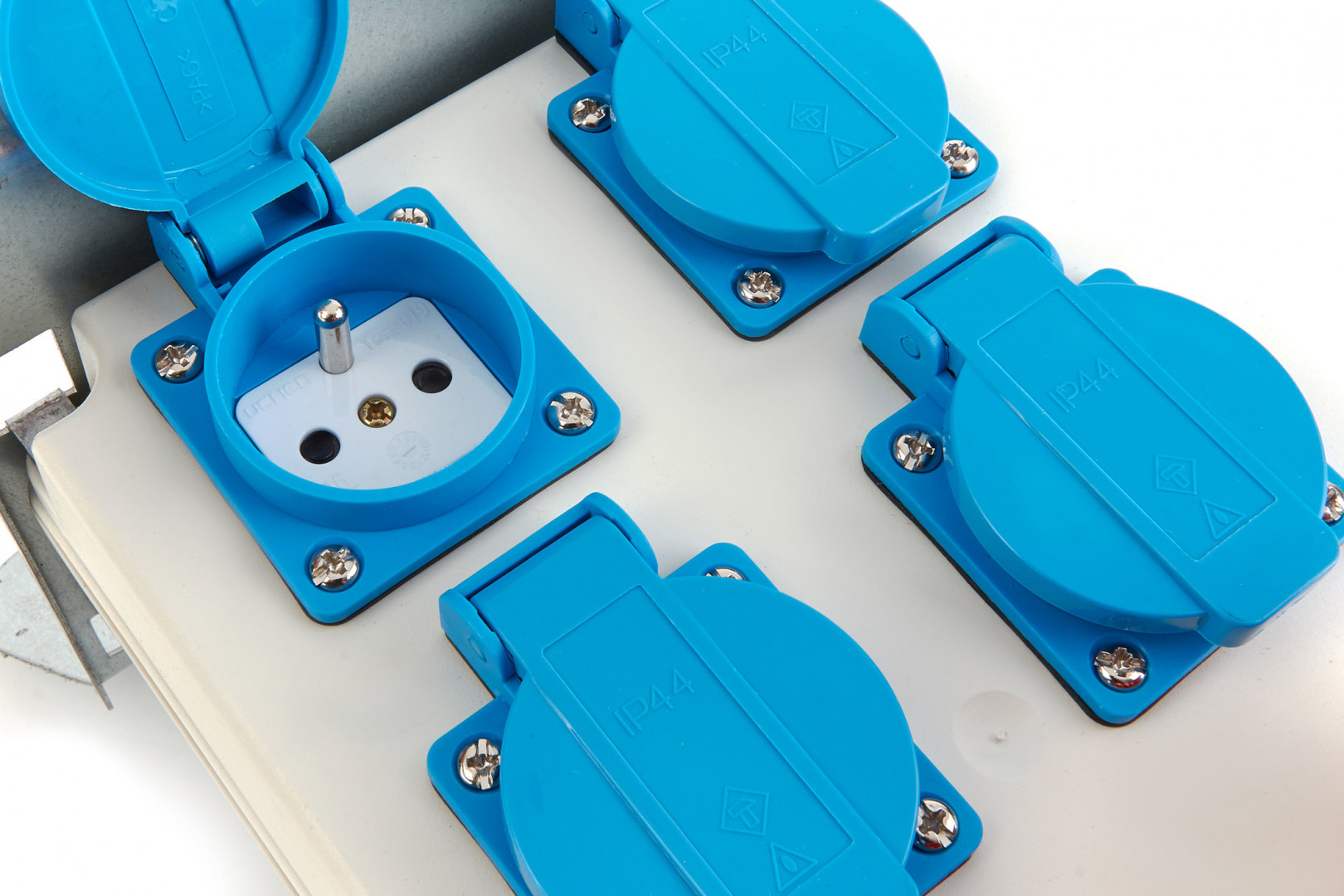 hbm-2-x-400-volt-en-4-x-230-volt-verdeelblok-stekkerdoos_8_nr8779