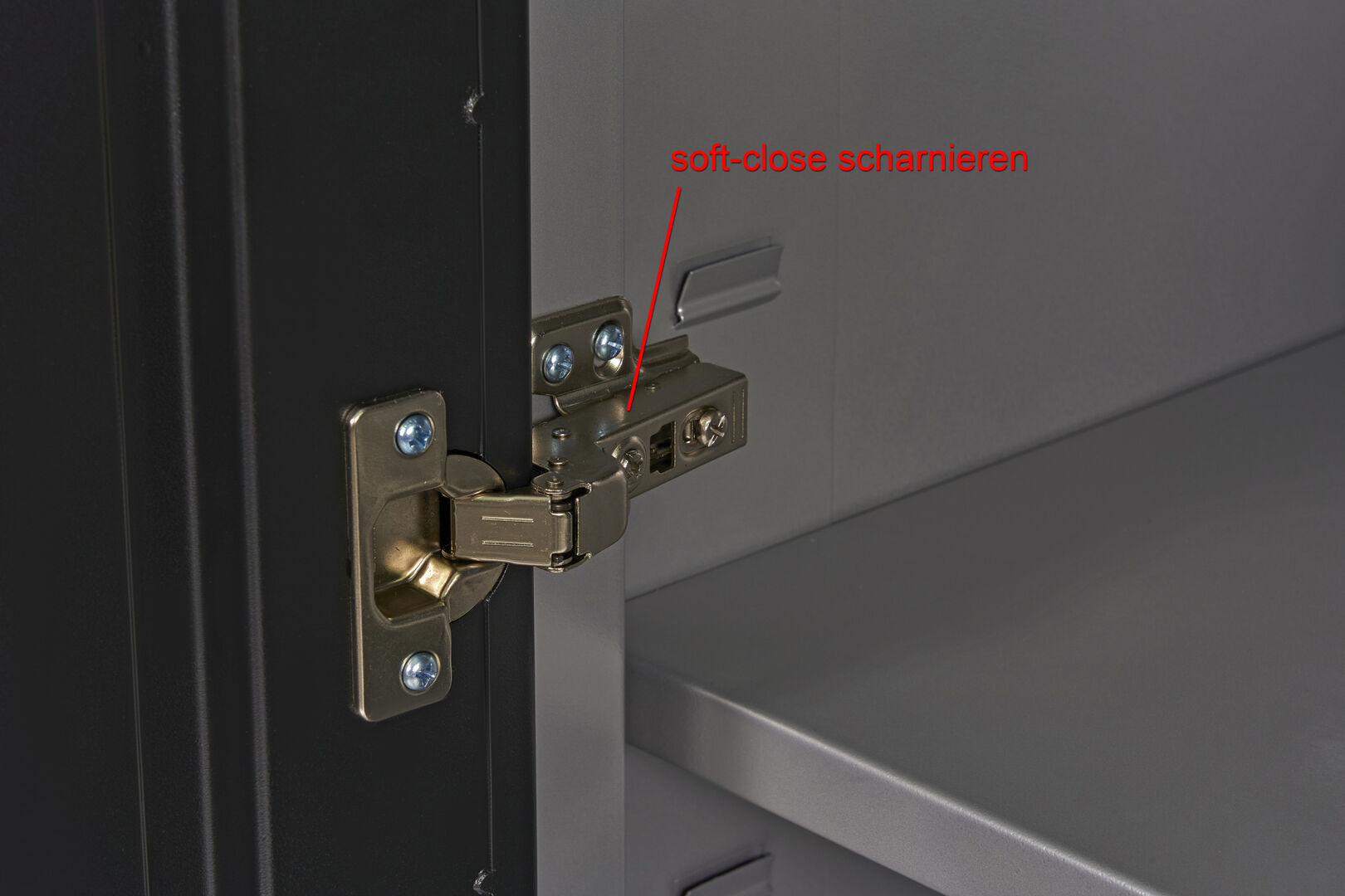 hbm-deluxe-professionele-gereedschapskast-met-deuren-voor-werkplaatsinrichting_6_nr10067