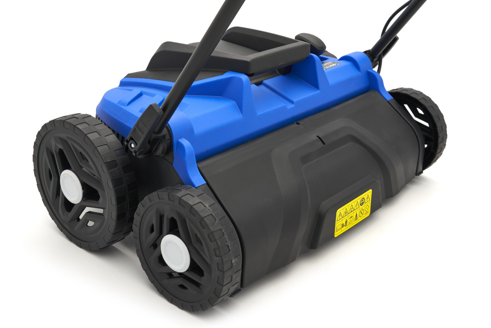 hbm-1500w-verticuteermachine-360-mm-inclusief-raker-1_9_nr10889GFqKLBN89jEQY