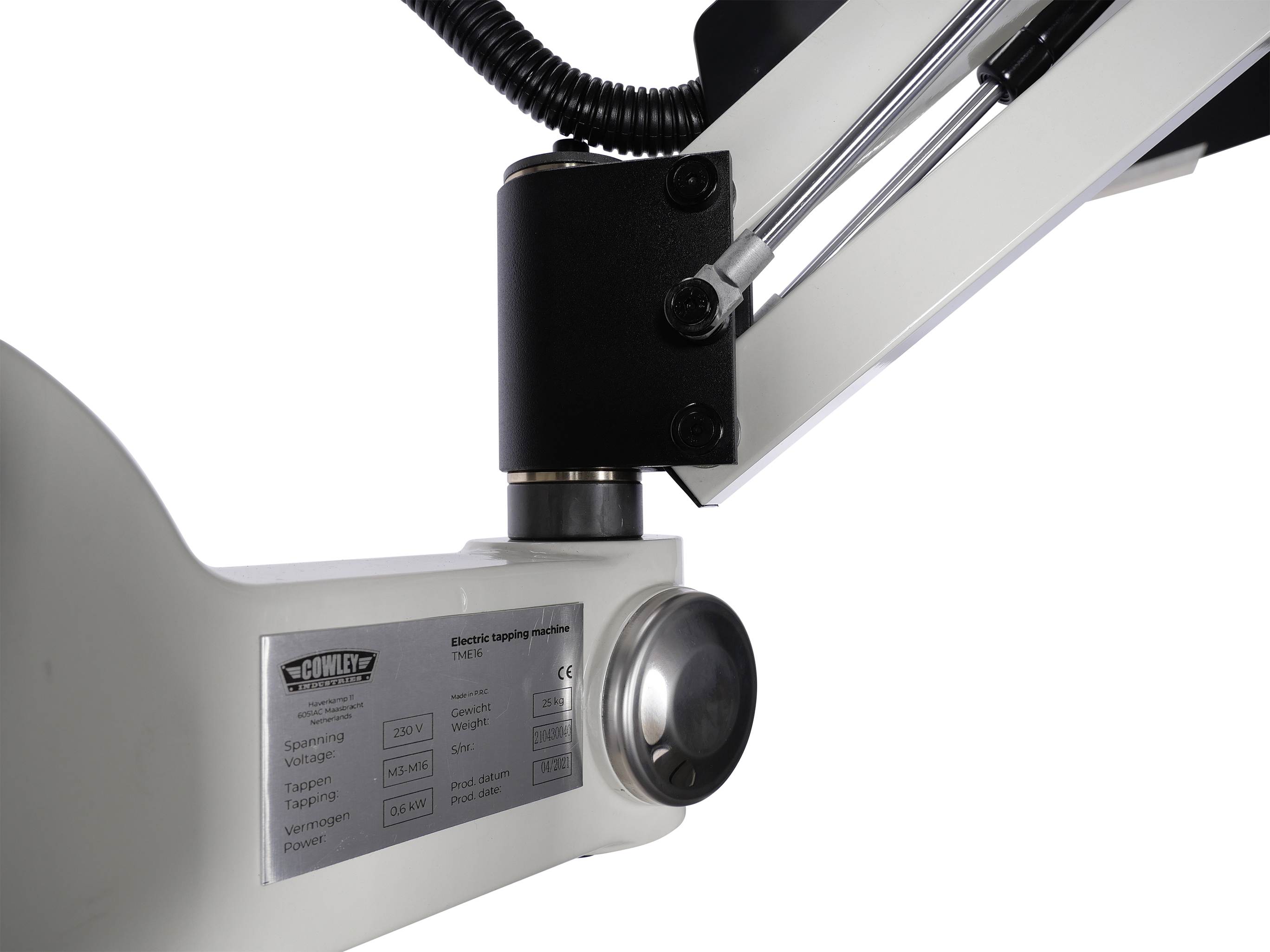 TME16-2IOBHhQf1aB8fQ