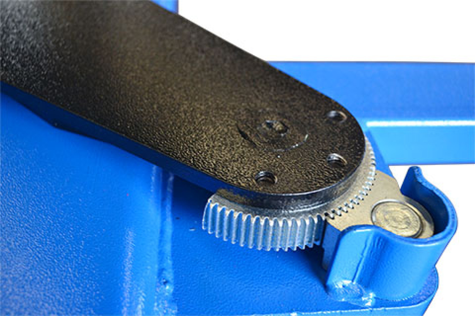 hbm-hydraulische-verrijdbare-autopoetsbrug-bandenbrug-hefbrug-2800-kg_6_nrKH13095mNpZeWMgfK7xY