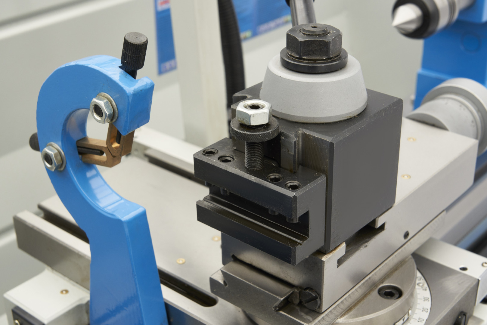 hbm-320-x-900-dro-professionele-variabele-metaaldraaibank-compleet-met-lcd-display_23_nr10194qMGBwOJveBUHn